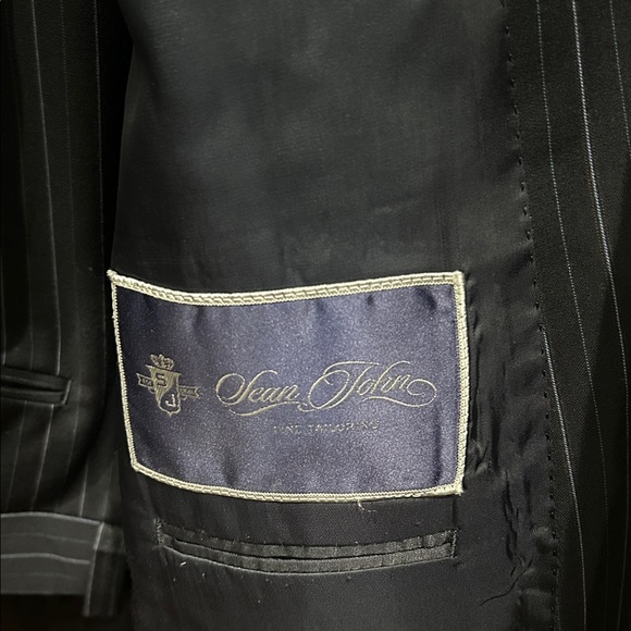 Sean John Other - Sean John Navy Pinstripe Men's Suit 38R with Pants 40R missing a button